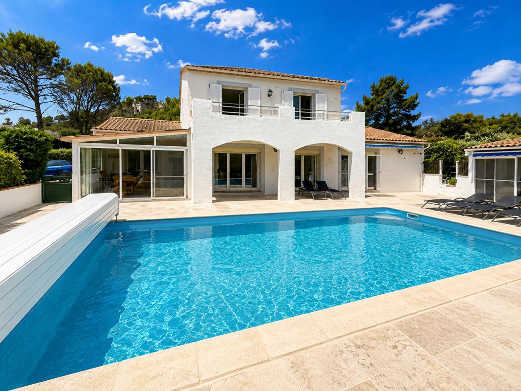 ORGON À vendre maison avec piscine sur les hauteurs d'Orgon 15