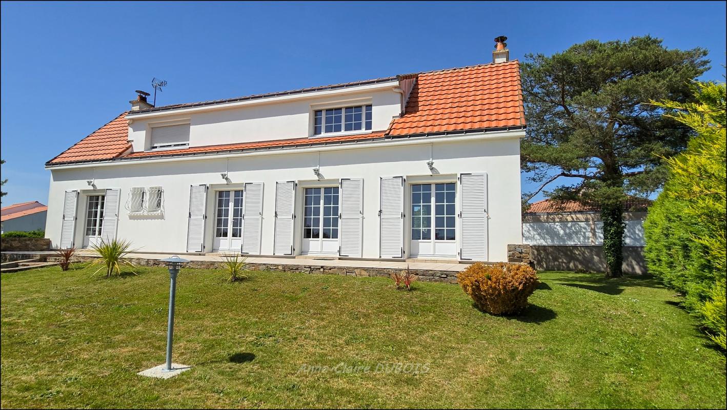 SAINT-PERE-EN-RETZ Maison Saint Pere En Retz 7 pièce(s) 153 m2 2