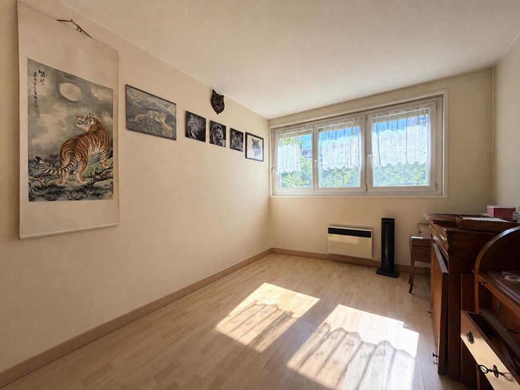 CHARENTON-LE-PONT Vente Appartement 5 pièces proche Métro et commerces Charenton-le-Pont 8