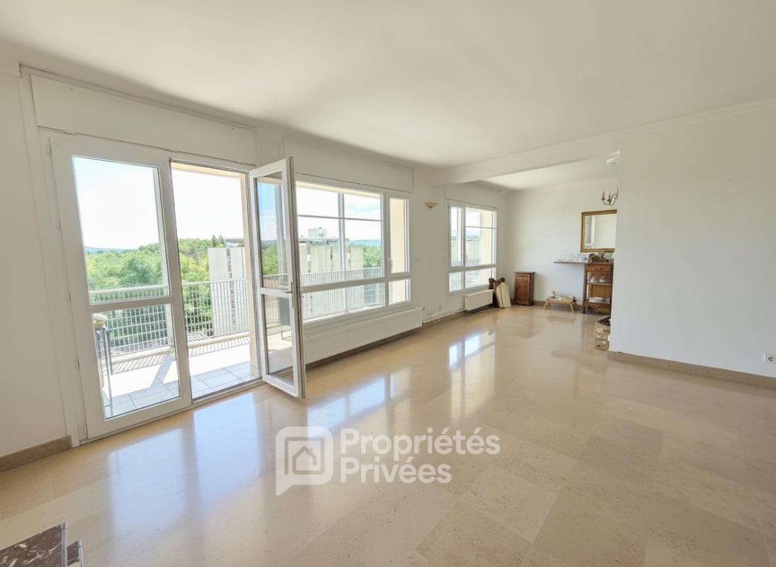 MONTELIMAR Appartement Montélimar 4 pièces 105 m2 1
