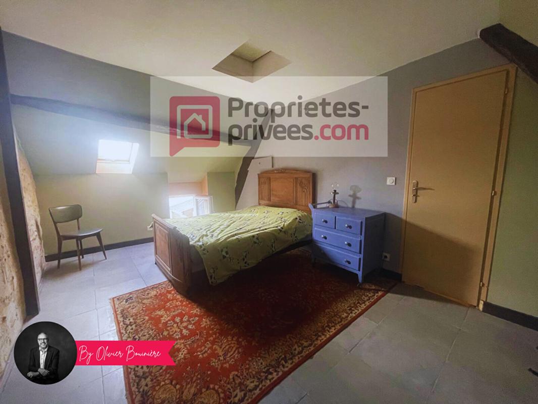 RIEUX Maison familiale au coeur du bourg de Rieux -5 chambres 195 m² 11