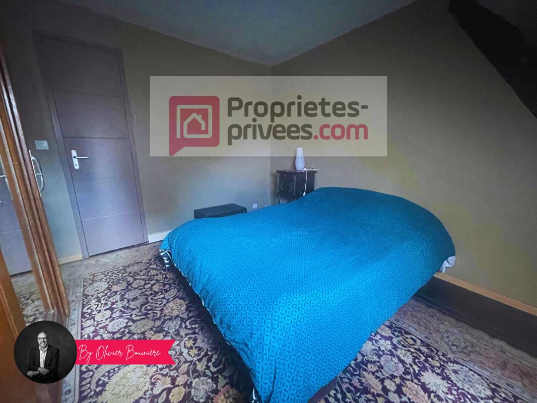 RIEUX Maison familiale au coeur du bourg de Rieux -5 chambres 195 m² 12