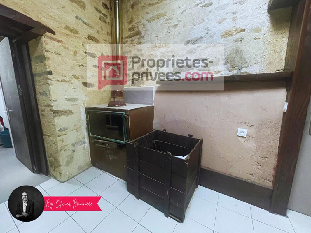 RIEUX Maison familiale au coeur du bourg de Rieux -5 chambres 195 m² 17