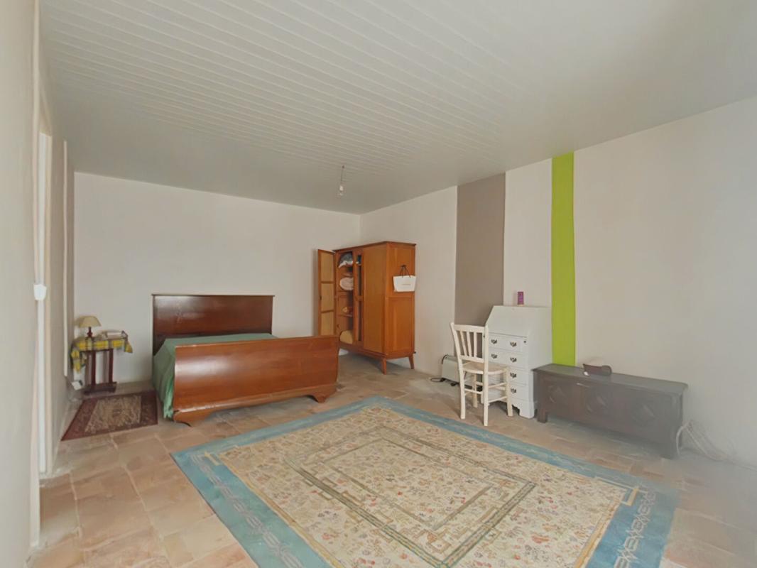 RAISSAC-D'AUDE Maison Raissac D Aude 9 pièce(s) 220 m2 avec garage et cour 10