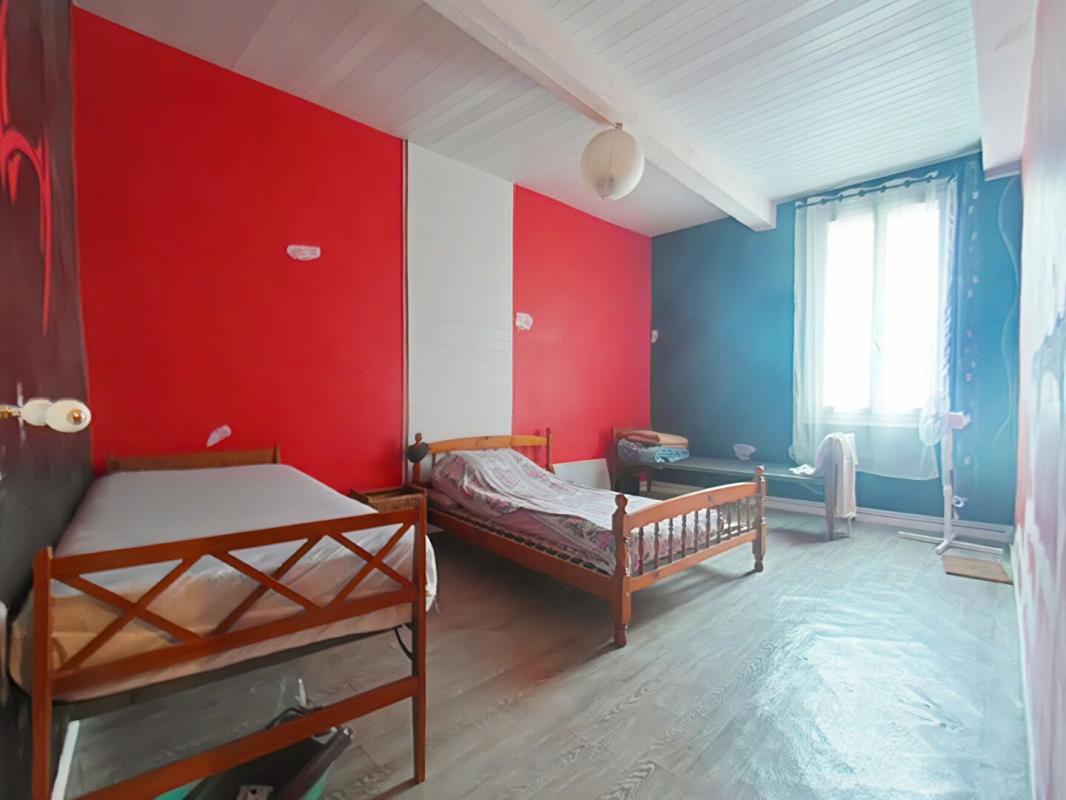 RAISSAC-D'AUDE Maison Raissac D Aude 9 pièce(s) 220 m2 avec garage et cour 7