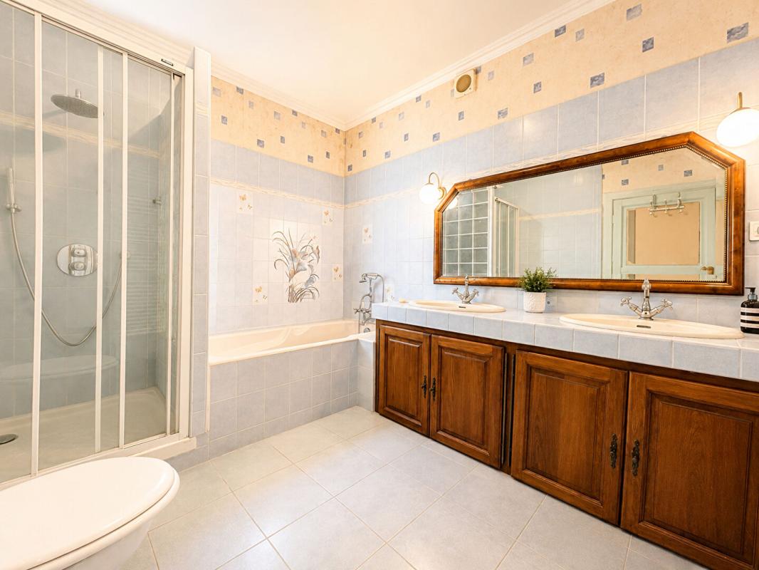 BELLEME Secteur Bellême - Maison 5 chambres avec ateliers, bureaux, gîte et jardin clos 10