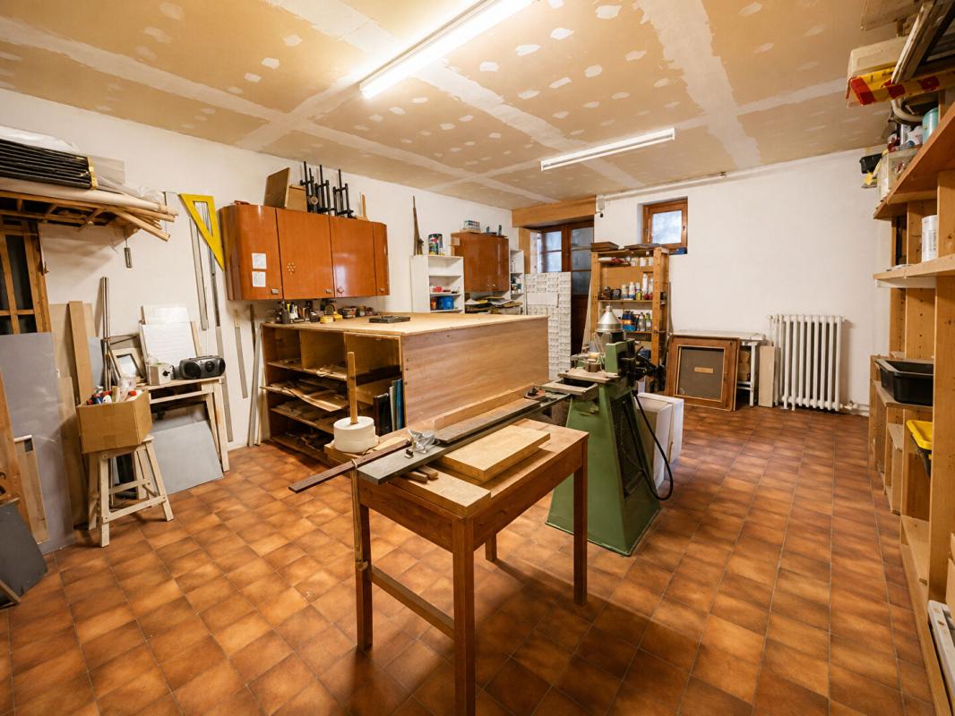 BELLEME Secteur Bellême - Maison 5 chambres avec ateliers, bureaux, gîte et jardin clos 15