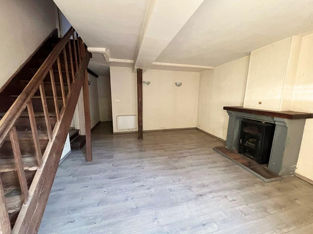 SARRAZAC Maison de village Sarrazac 6 pièce(s) 110 m2 6