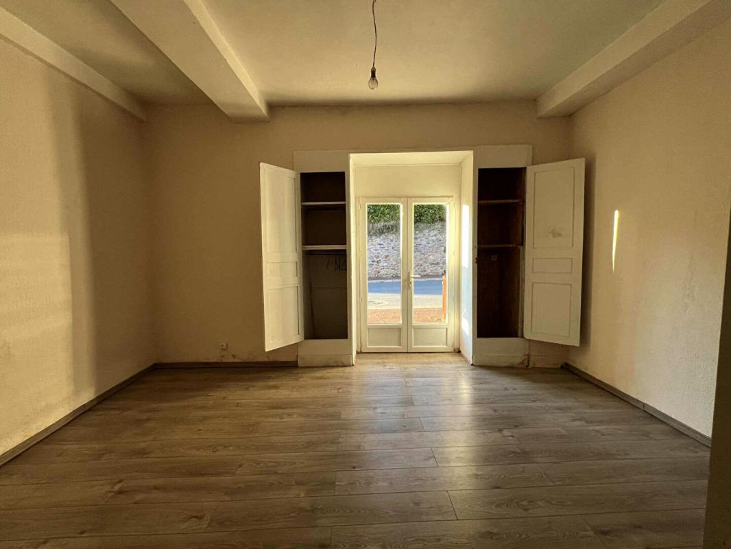 SARRAZAC Maison de village Sarrazac 6 pièce(s) 110 m2 8