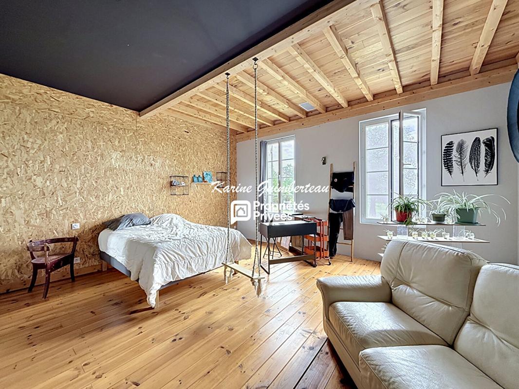 GALGON Maison en pierre + gîte + près + bois + étang 12