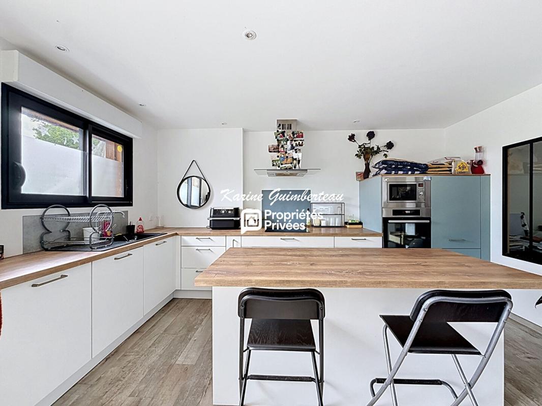 GALGON Maison en pierre + gîte + près + bois + étang 14