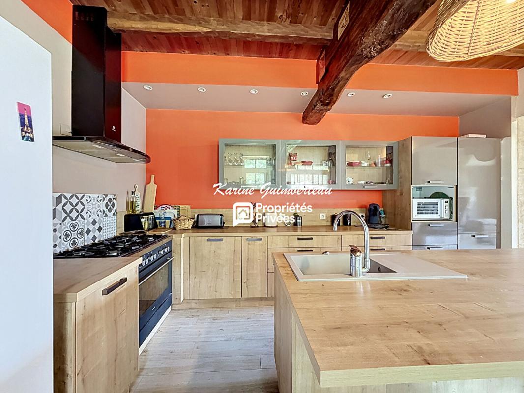 GALGON Maison en pierre + gîte + près + bois + étang 7