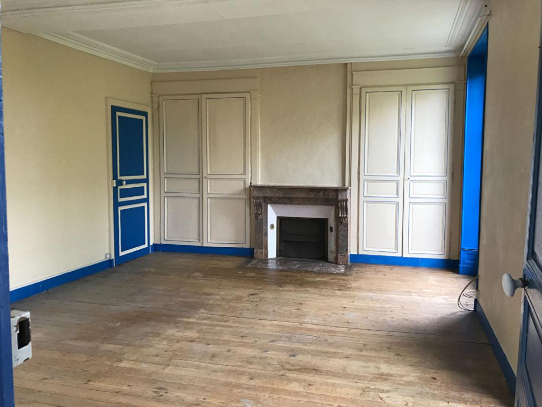 CHERRE Bien rare : demeure de caractère avec parc, piscine et maison de gardien 5