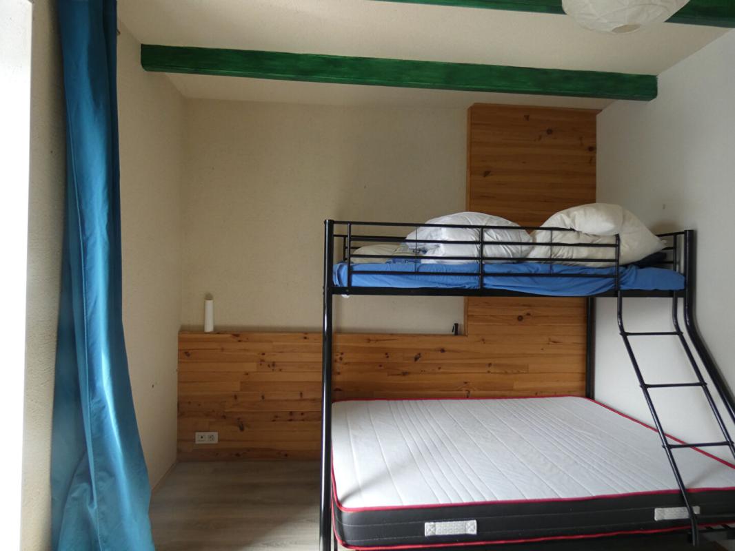 PLESLIN-TRIGAVOU A 15mns de DINARD, maison en pierre, très bon état, 8 pièces et 6 chambres ! 11