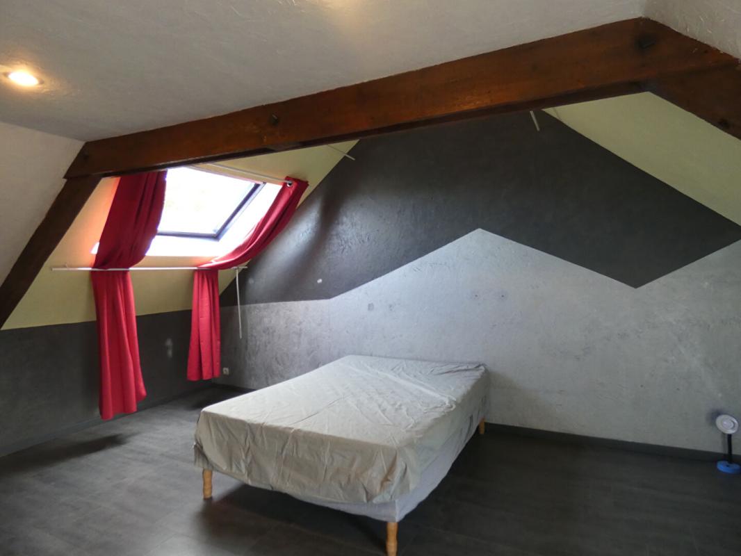PLESLIN-TRIGAVOU A 15mns de DINARD, maison en pierre, très bon état, 8 pièces et 6 chambres ! 13