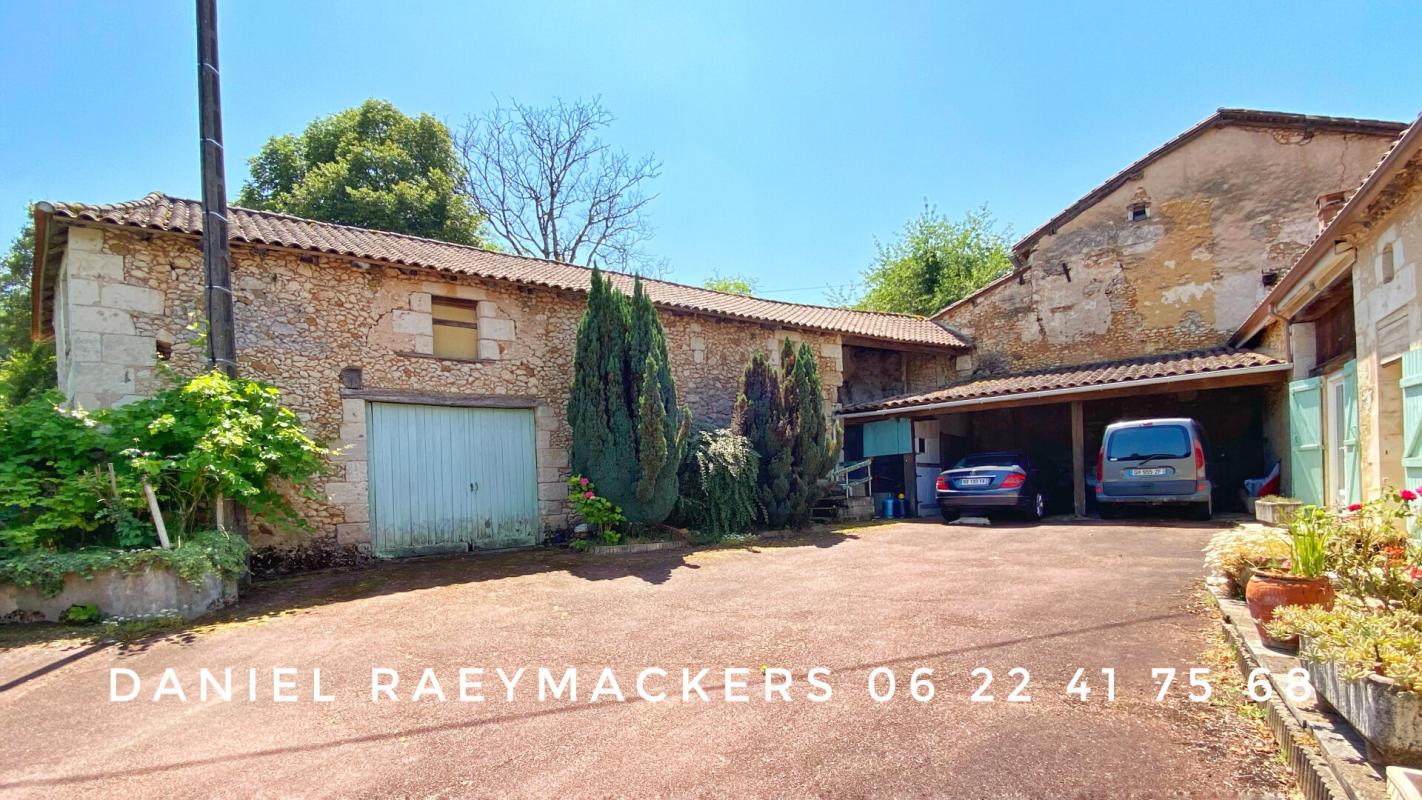 NEUVIC Daniel Raeymackers Maison Neuvic 11 pièces 13