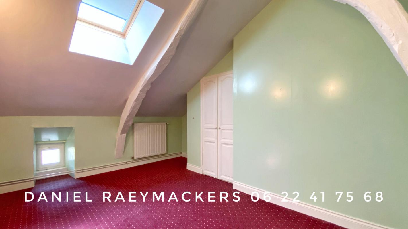 NEUVIC Daniel Raeymackers Maison Neuvic 11 pièces 9
