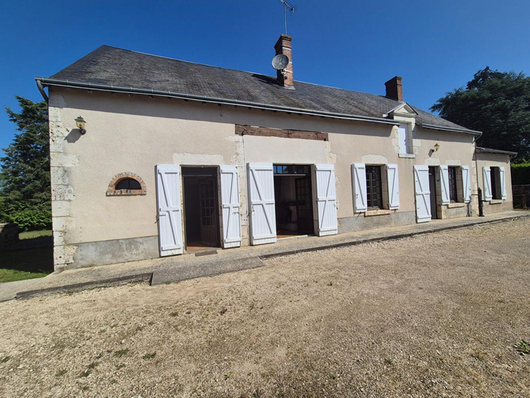 MOLINEUF Longère de caractère avec dépendances et fort potentiel à Chouzy-sur-Cisse 8