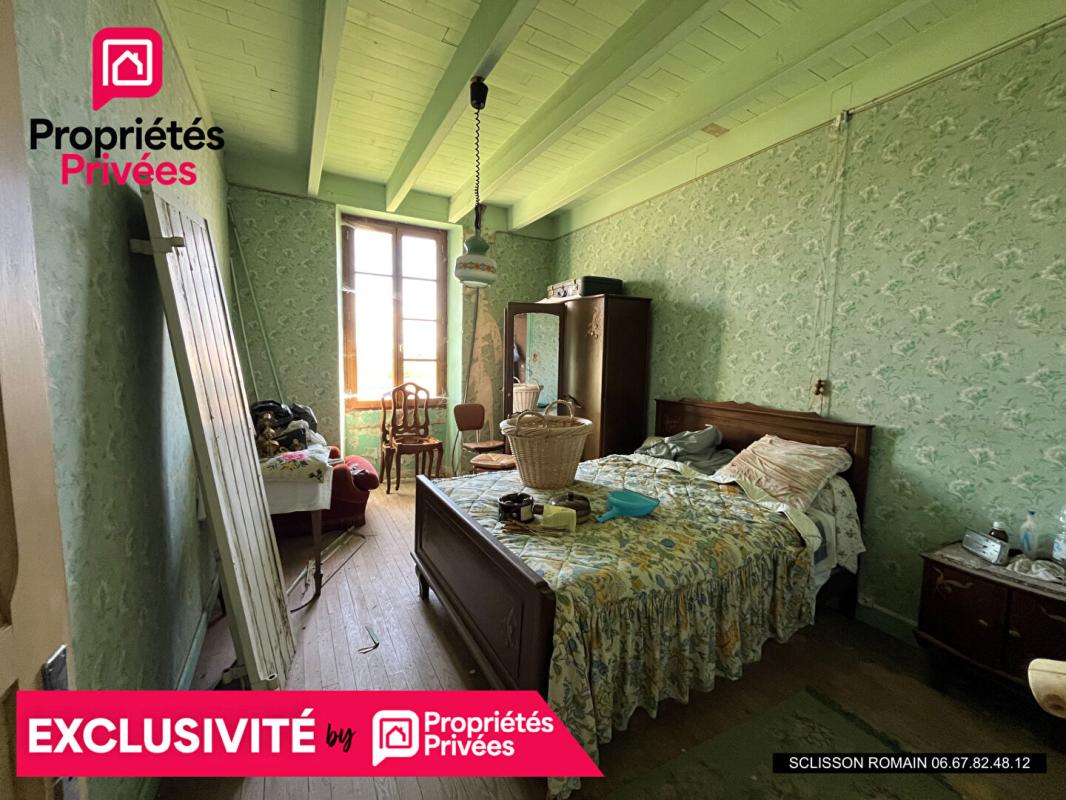 SAINT-THOMAS-DE-CONAC Exclusivité Propriété Saint Thomas De Conac - 145 m2 - 310m2 de dépendances- terrain 3871m2 - PRIX 214 219 HAI 3