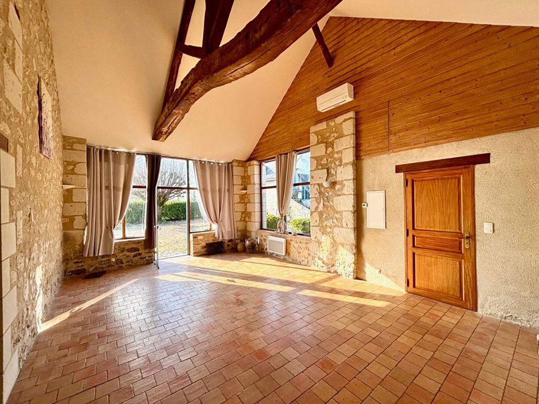 BAUGÉ-EN-ANJOU Longère avec gîtes - 10 pièce(s) 235 m2 7