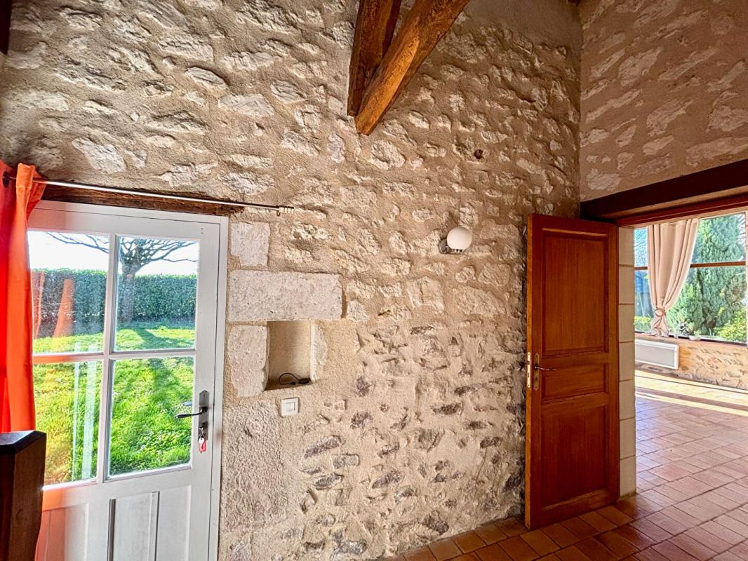 BAUGÉ-EN-ANJOU Longère avec gîtes - 10 pièce(s) 235 m2 9