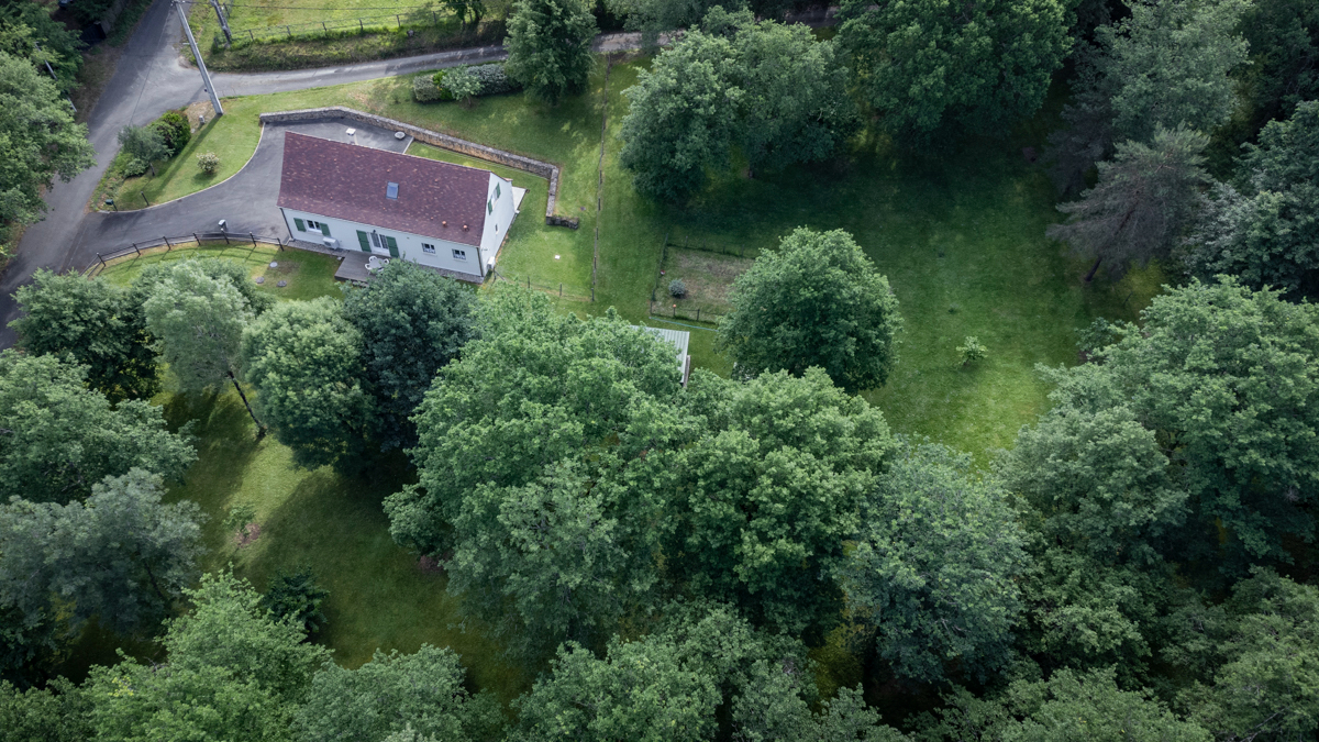 COUZE-ET-SAINT-FRONT Maison contemporaine, 6 pcs, 3 chambres, 104m2, 5485m2 terrain et garage 16