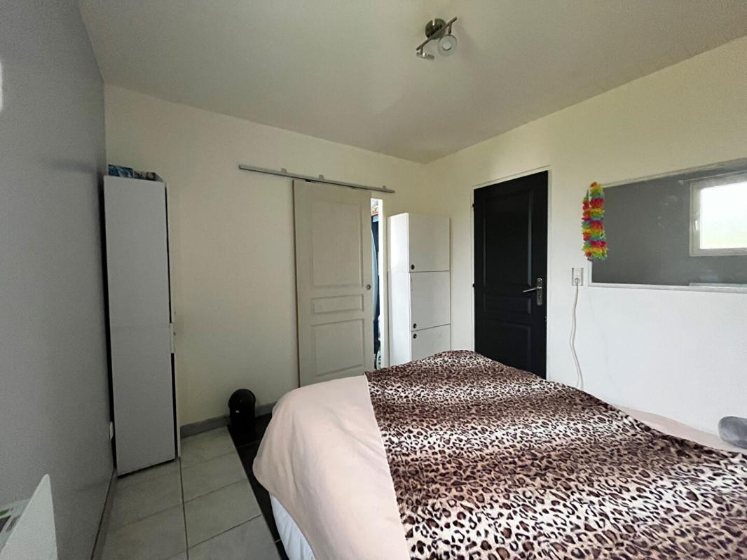 BIRON Maison 4 pièce(s) 90 m2 dont 3 chambres 7