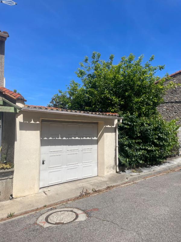 VILLENEUVE-DE-LA-RAHO Garage sur petit terrain 4