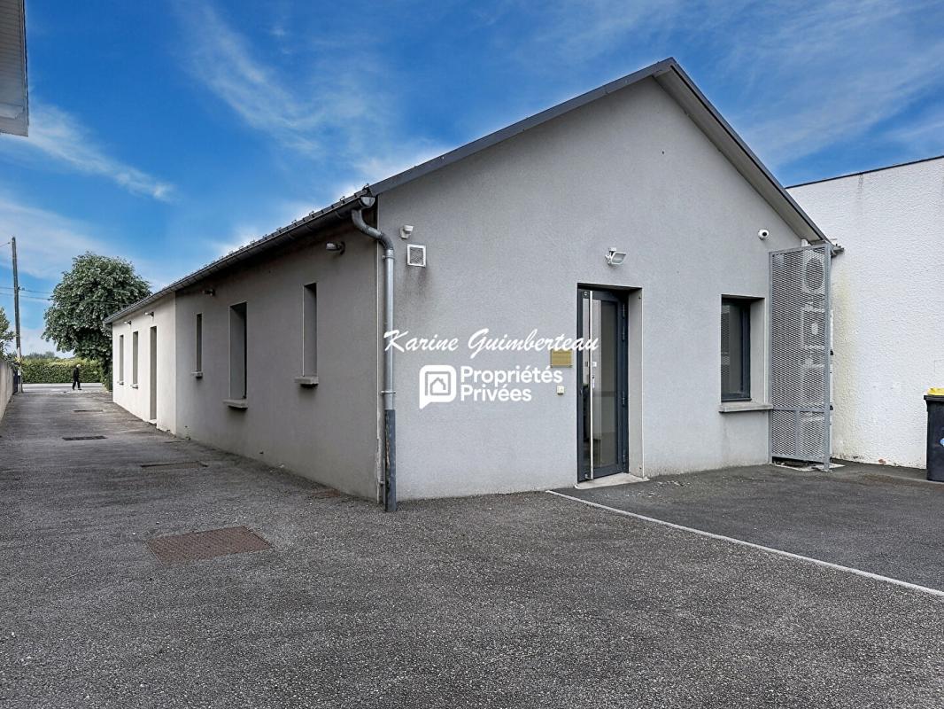 LIBOURNE Visibilité maximale pour local professionnel indépendant Libourne 100 m2 1