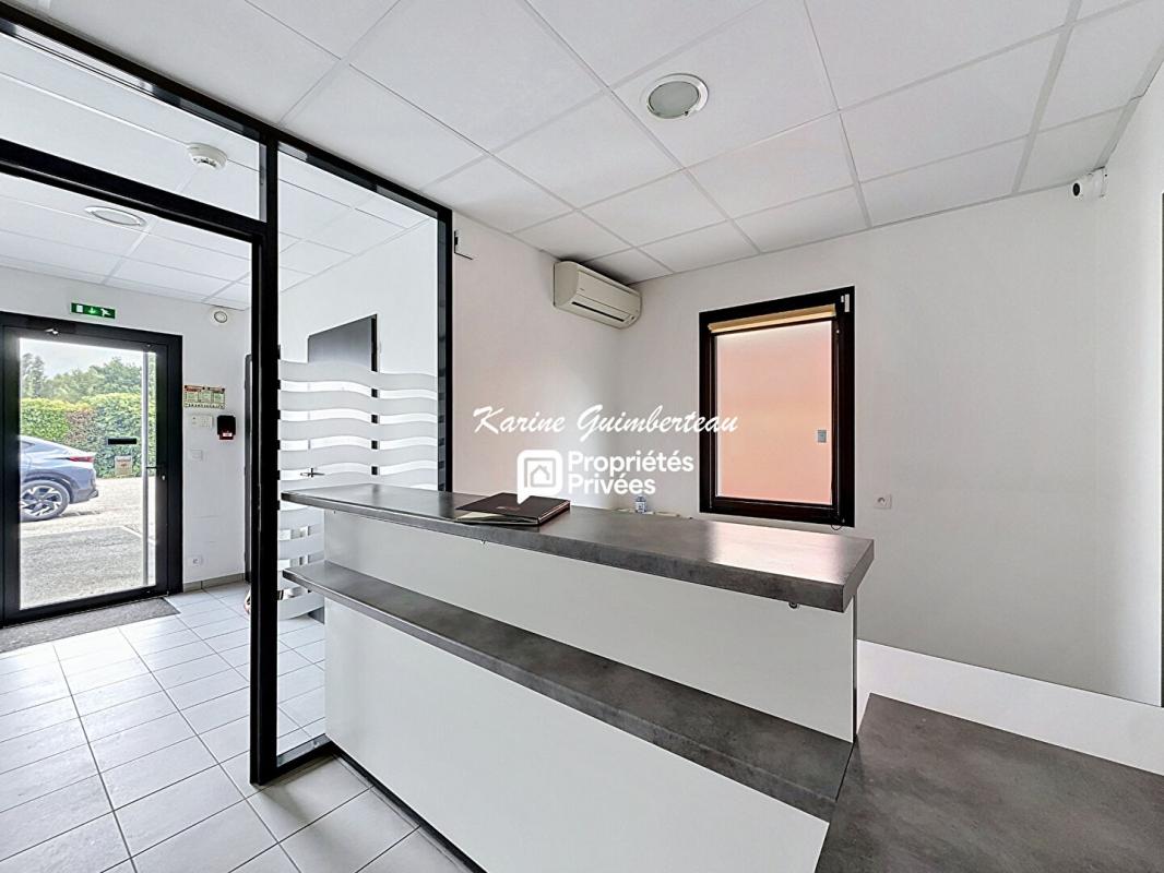 LIBOURNE Visibilité maximale pour local professionnel indépendant Libourne 100 m2 4