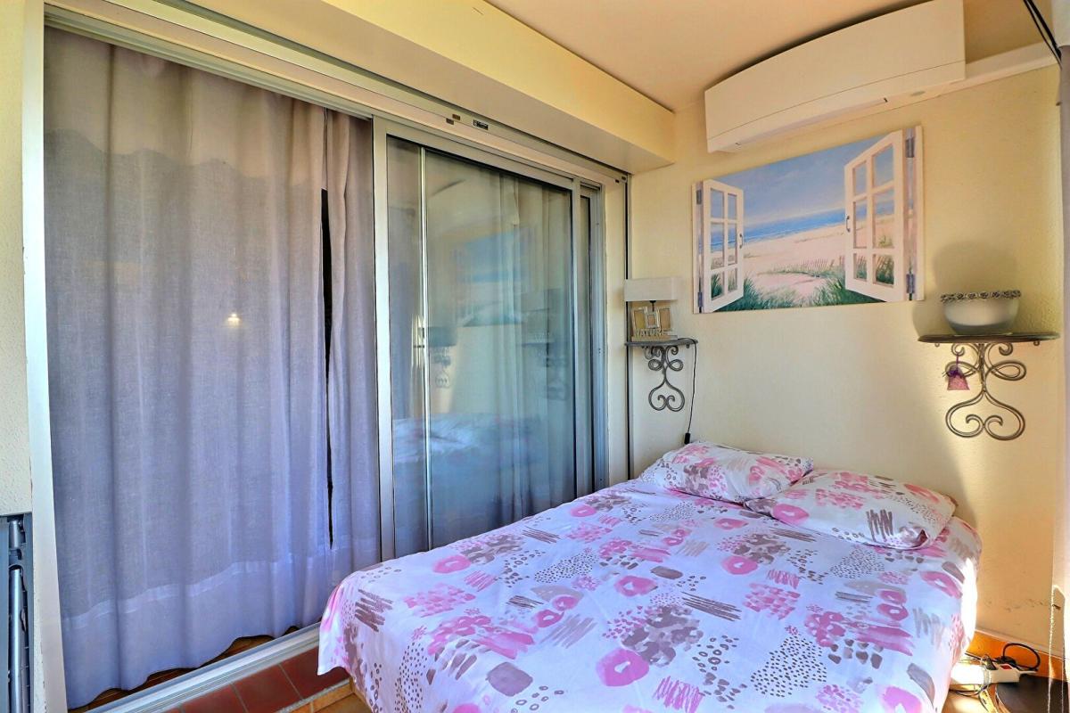 BANDOL Appartement Bandol 1 pièce(s) 21.66 m2 avec jardin - cave et parking 6