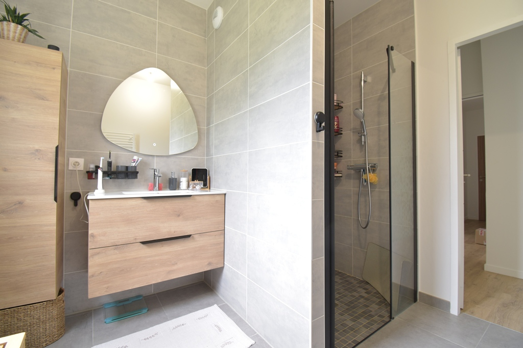 LES SABLES-D'OLONNE Appartement Les Sables D Olonne 3 pièces 72 m2 4