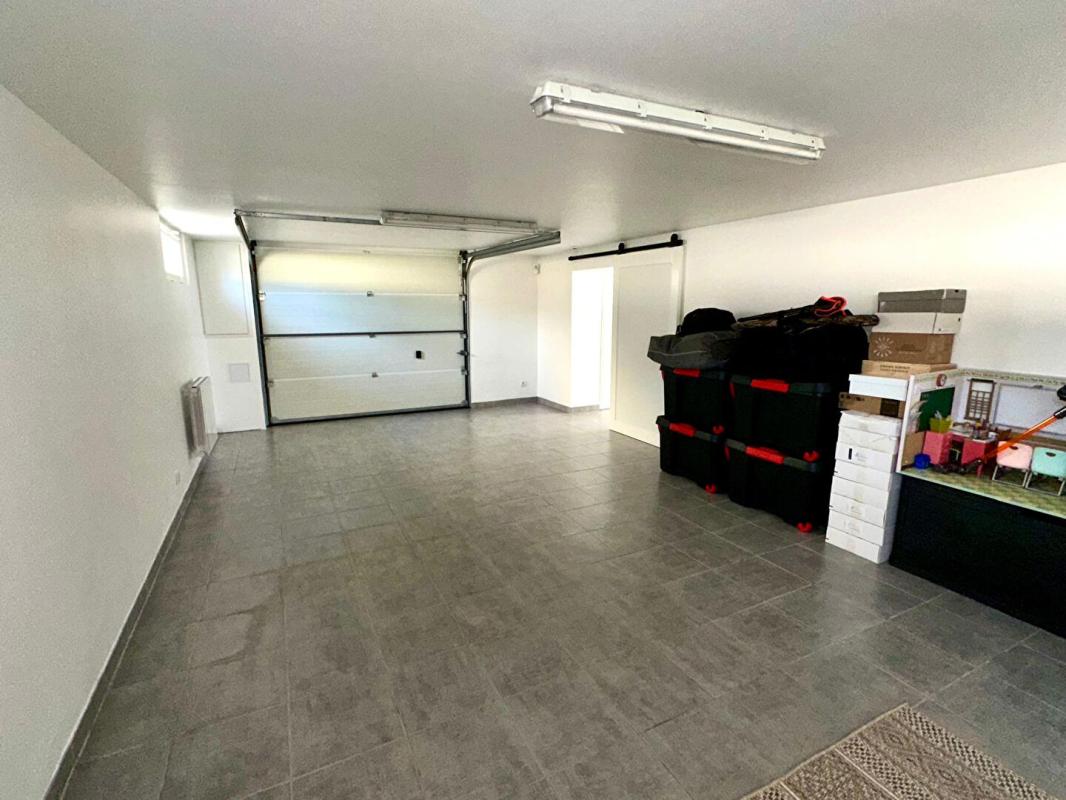 AMILLY A VENDRE SUPERBE MAISON sur SOUS-SOL, 2 CHAMBRES + Sous-sol aménagé, terrain 492 m2 17