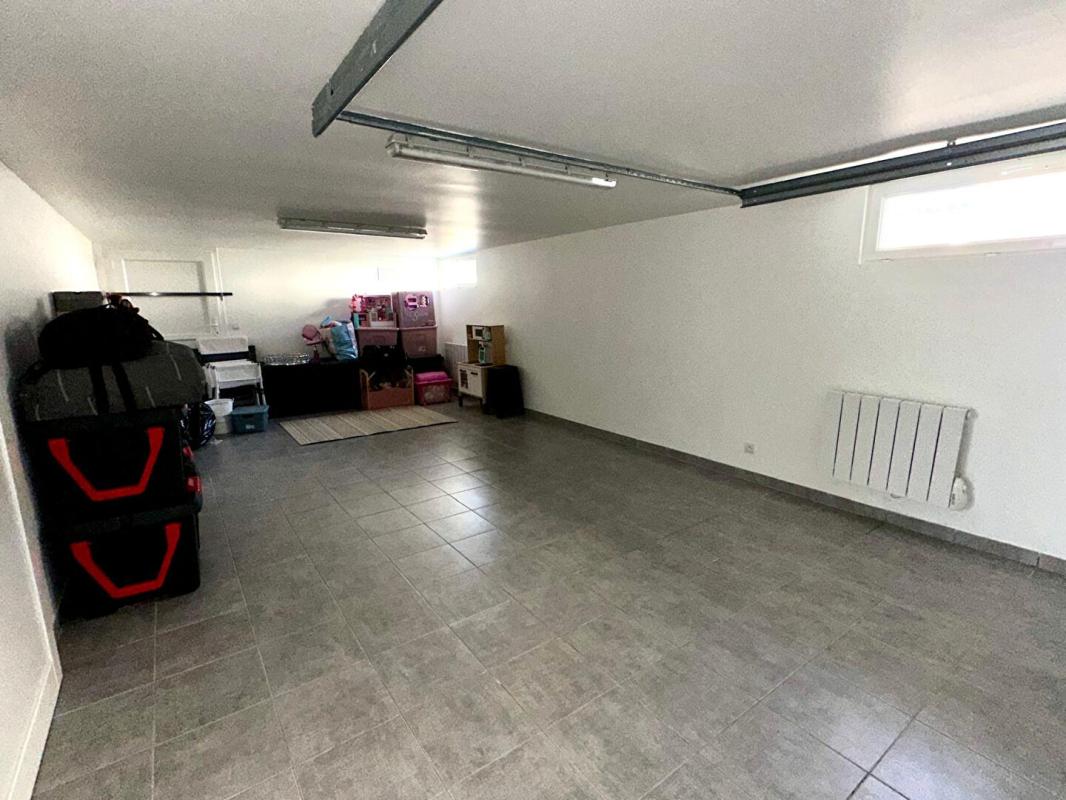 AMILLY A VENDRE SUPERBE MAISON sur SOUS-SOL, 2 CHAMBRES + Sous-sol aménagé, terrain 492 m2 18
