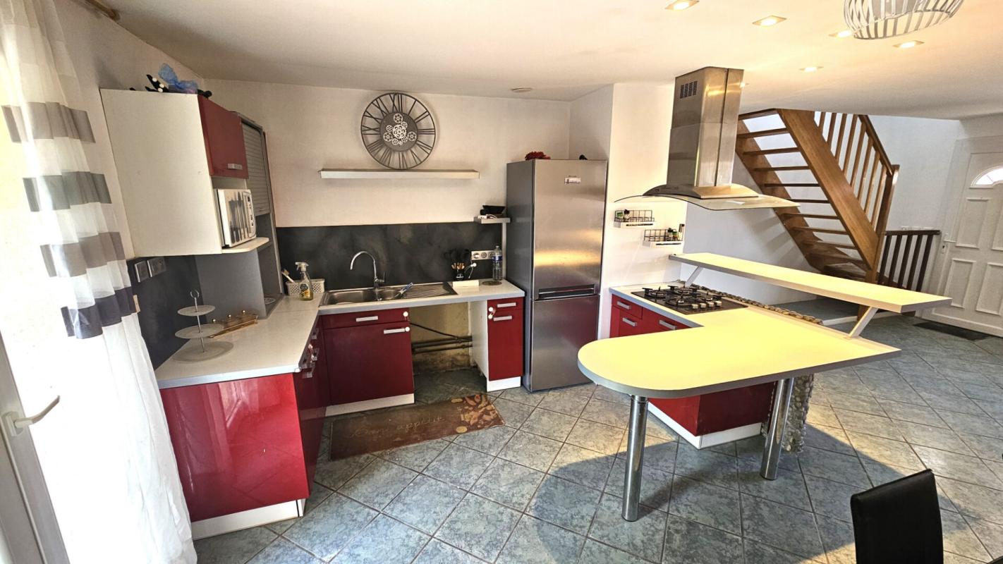 HOUDAN Houdan 10 mn / Maison familiale 5 chambres dans un village dynamique 5