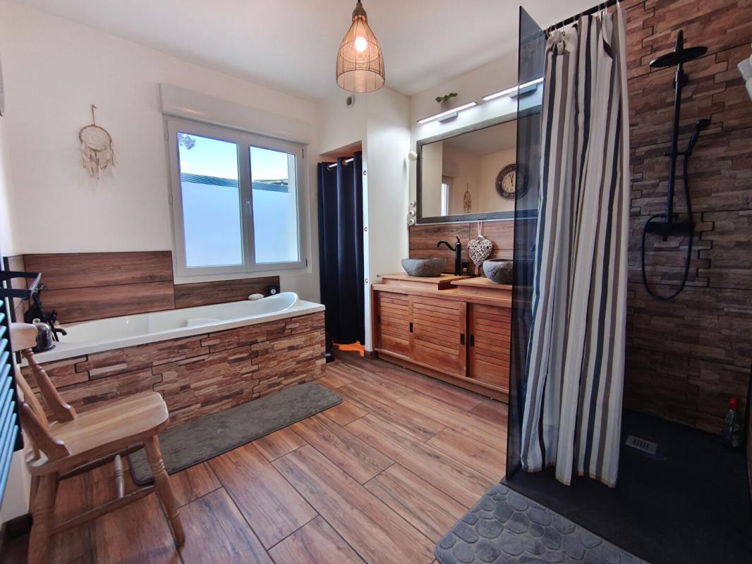 YQUELON Maison  5 pièce(s) 112 m2 5