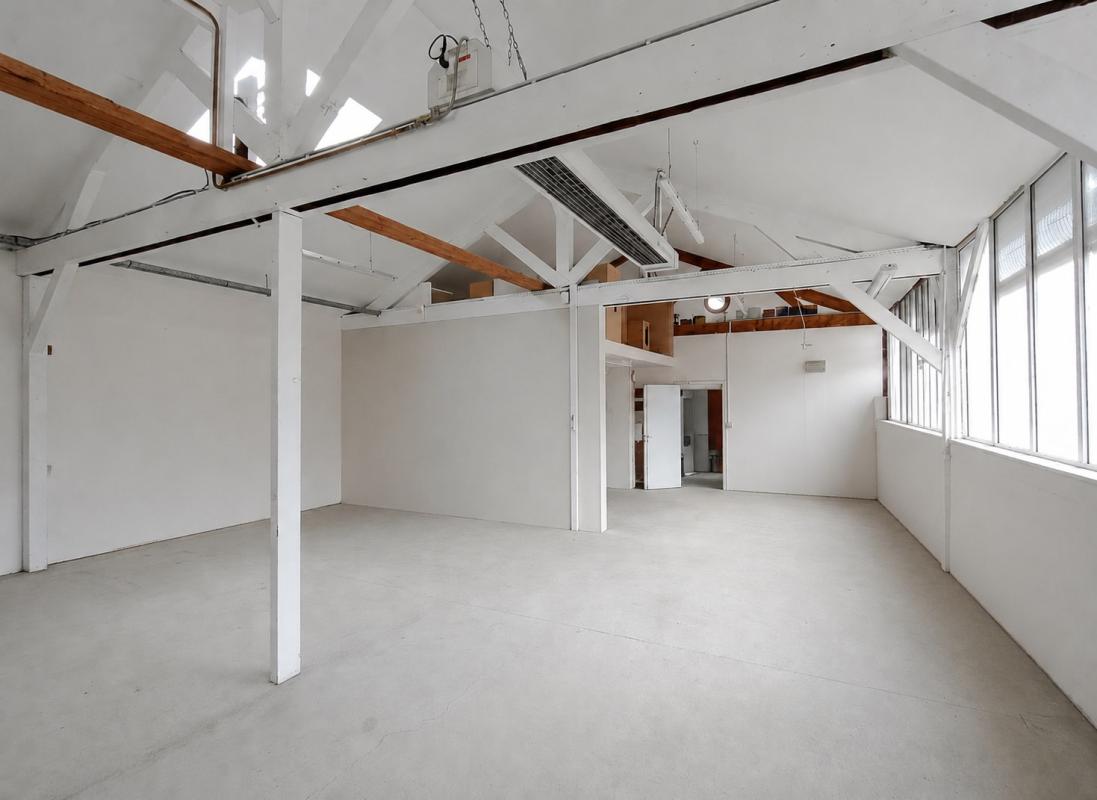 NEUILLY-PLAISANCE ATELIER LOFT (ACTIVITÉ+HABITATION) DE 180M2 AVEC JARDIN NEUILLY-PLAISANCE (93360) 1