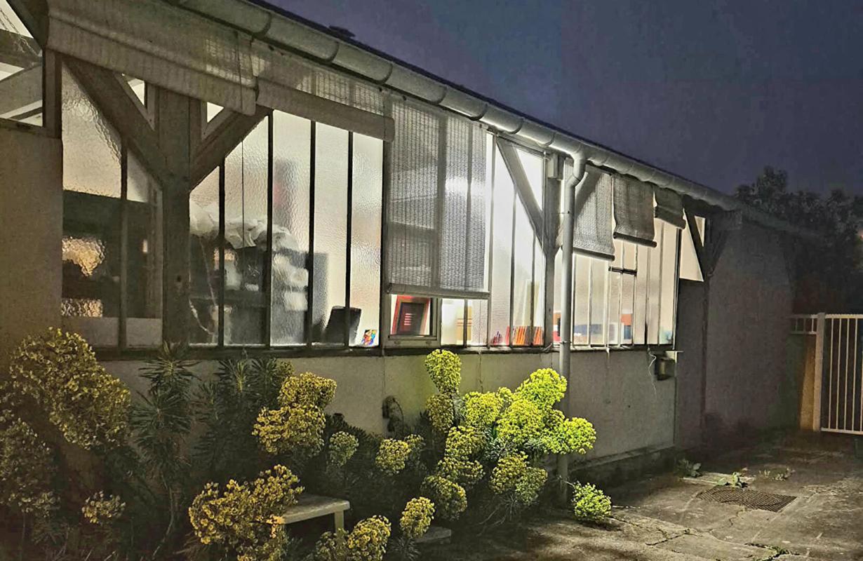 NEUILLY-PLAISANCE ATELIER LOFT (ACTIVITÉ+HABITATION) DE 180M2 AVEC JARDIN NEUILLY-PLAISANCE (93360) 8