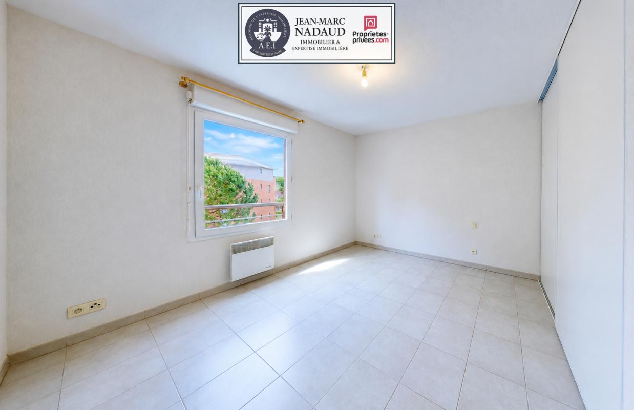 SAINT-RAPHAEL Appartement 3 pièces de 77,15 m² avec terrasse + garage, plages à pied 8