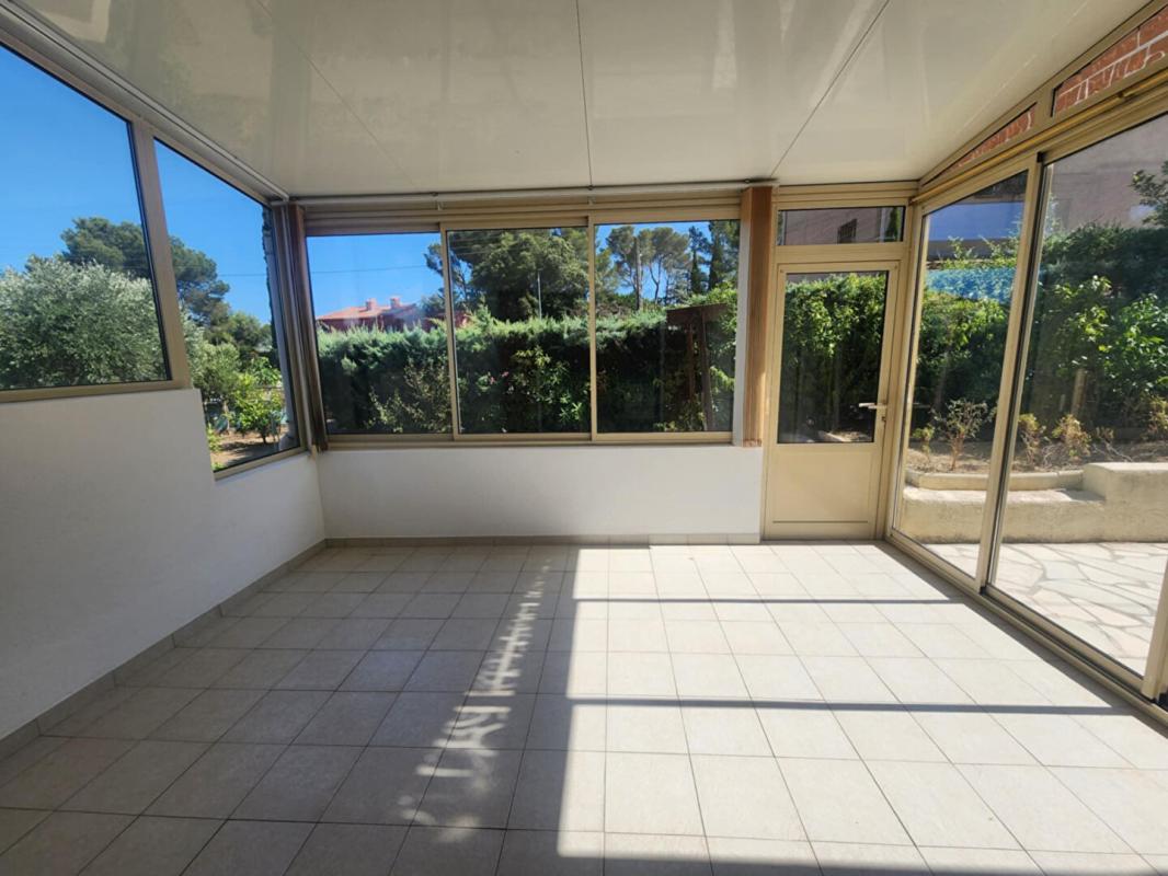 SAINT-RAPHAEL Maison Boulouris 4 pièces 82 m2- VERANDA- SOUS-SOL- JARDIN 13
