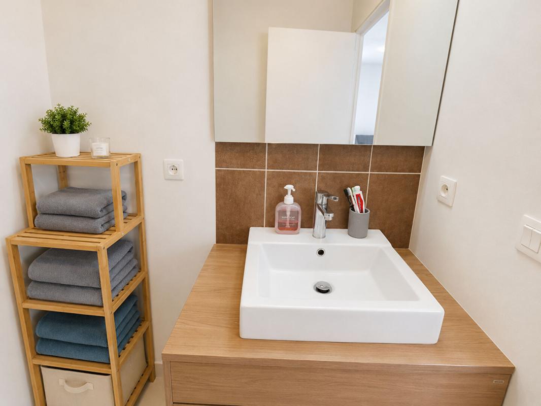 SAINT-NAZAIRE Appartement  2 pièce(s) 50 m2 5