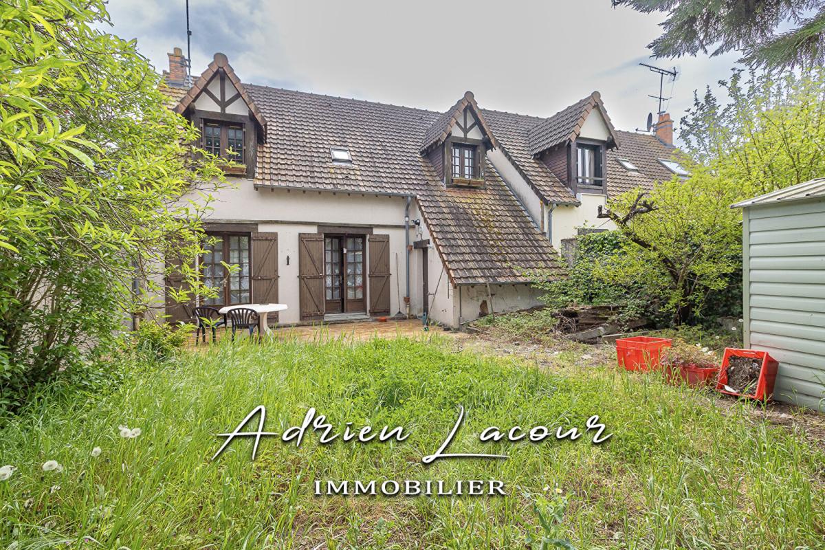PRUNIERS-EN-SOLOGNE Maison Pruniers En Sologne 5 pièce(s) 89 m2 1