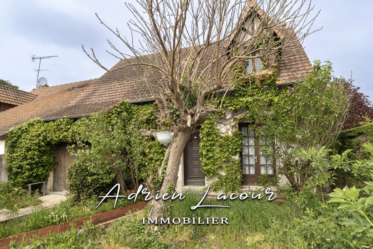 PRUNIERS-EN-SOLOGNE Maison Pruniers En Sologne 5 pièce(s) 89 m2 18
