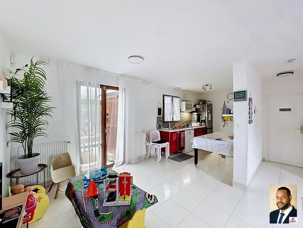 SAVIGNY-SUR-ORGE Quartier des Fleurs- Maison 7 pièces sur 325m² de terrain 2