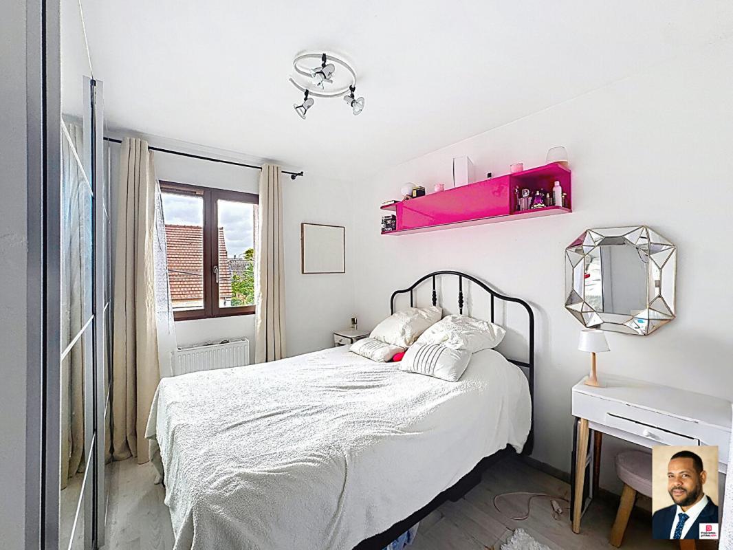 SAVIGNY-SUR-ORGE Quartier des Fleurs- Maison 7 pièces sur 325m² de terrain 7
