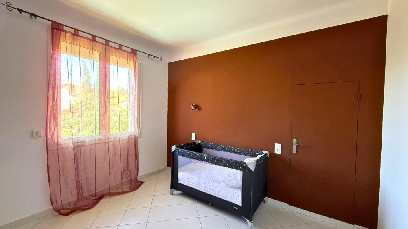 SALEILLES Superbe Villa 4 faces, 150 M² avec piscine et sans vis à vis 14