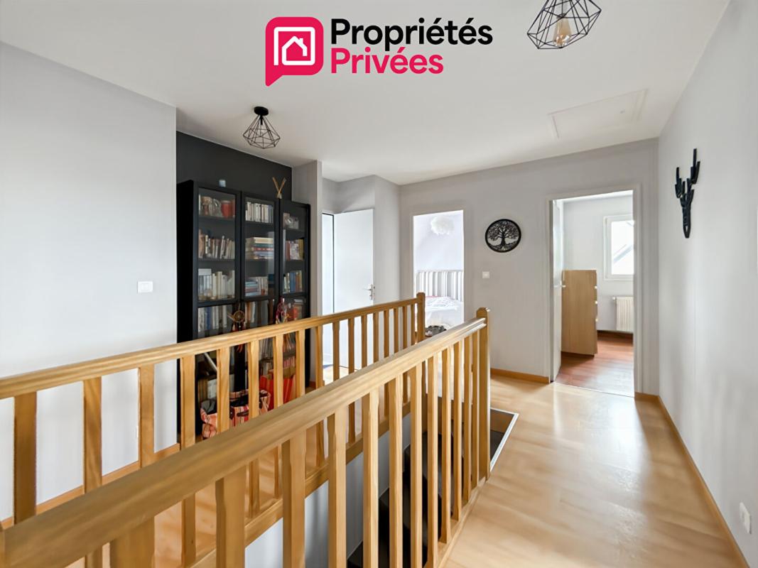 LA MADELEINE Maison 180 m2, 5 chambres, garage 60 m2 17