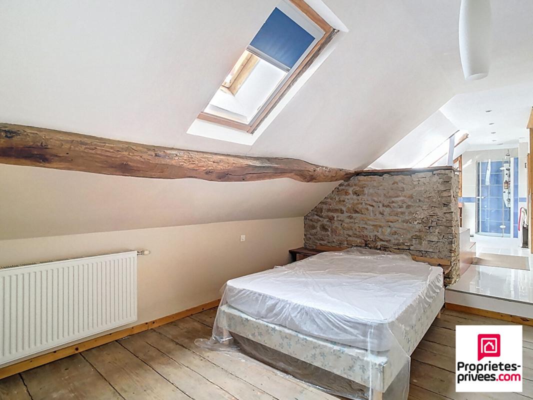 COURCHATON Maison en pierre Courchaton 5 pièces 138 m2 + dépendance 90 m2 12