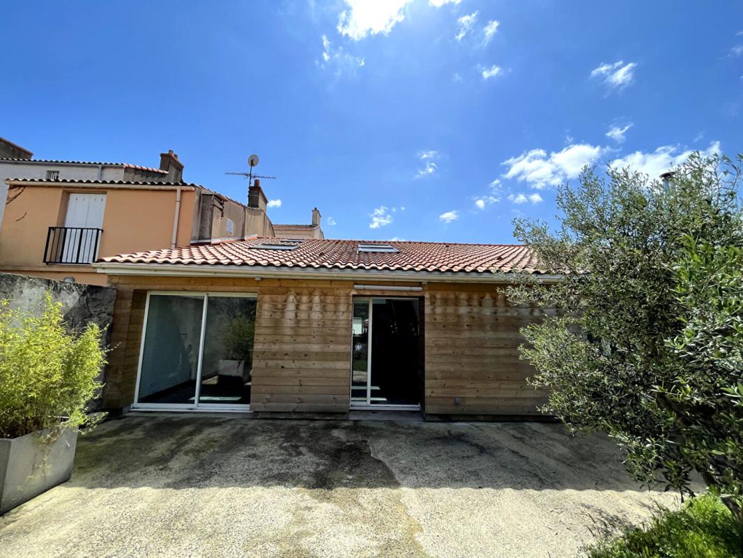 CORSEPT Maison rénovée au coeur de Corsept (44560) avec garage et jardin 2