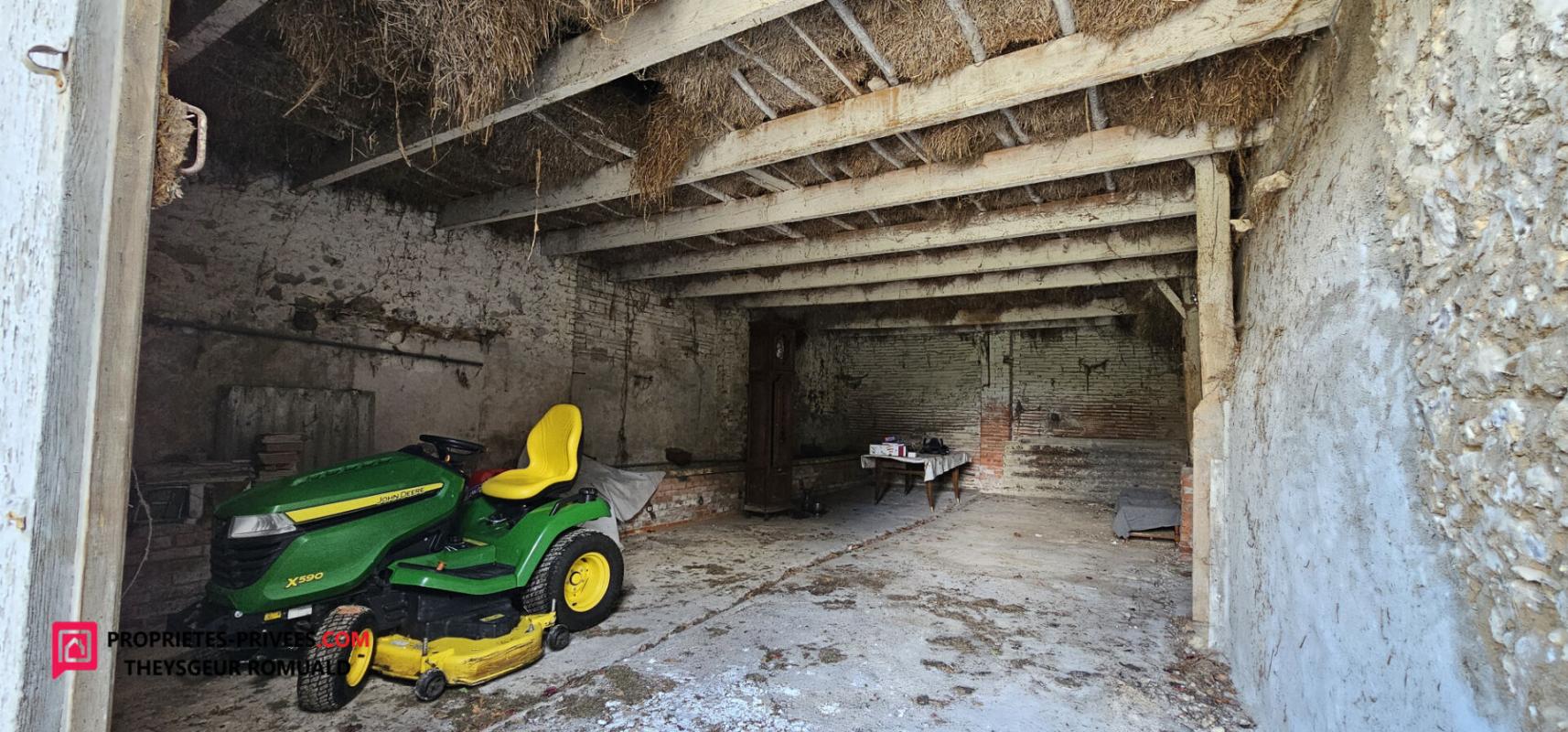 EGREVILLE Corps de ferme 7 pièce(s) 190 m2 14